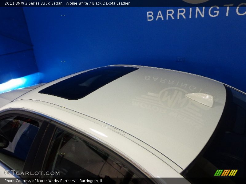 Alpine White / Black Dakota Leather 2011 BMW 3 Series 335d Sedan