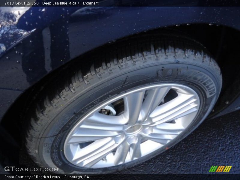 Deep Sea Blue Mica / Parchment 2013 Lexus ES 350