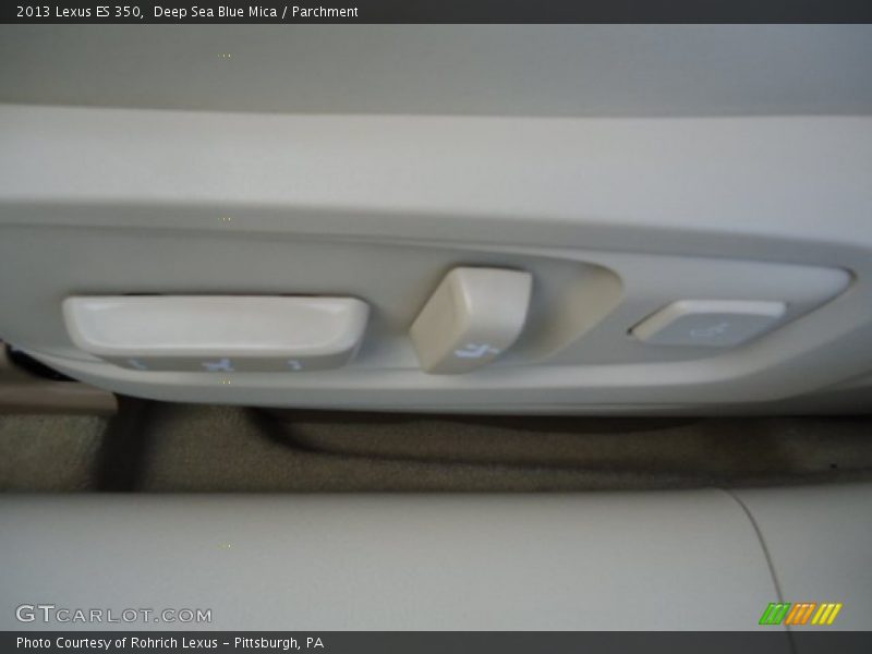 Deep Sea Blue Mica / Parchment 2013 Lexus ES 350