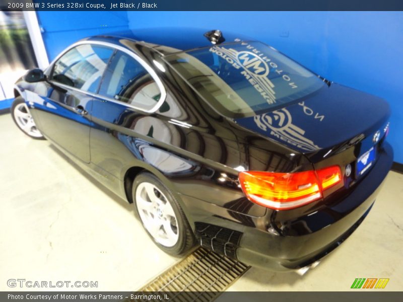 Jet Black / Black 2009 BMW 3 Series 328xi Coupe