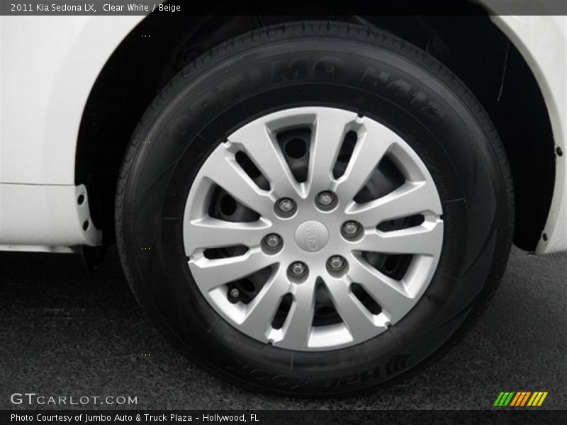 Clear White / Beige 2011 Kia Sedona LX