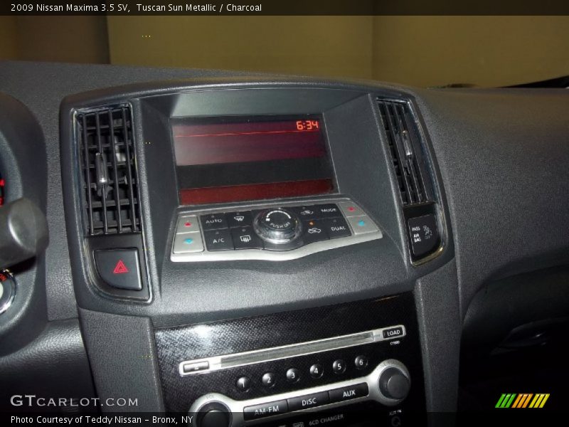 Tuscan Sun Metallic / Charcoal 2009 Nissan Maxima 3.5 SV