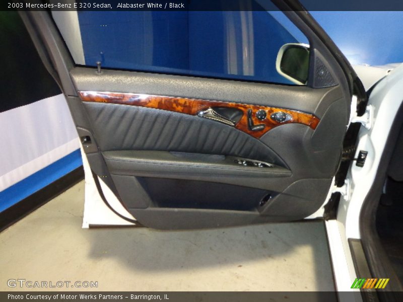 Alabaster White / Black 2003 Mercedes-Benz E 320 Sedan