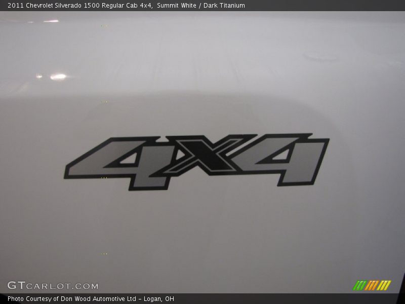 Summit White / Dark Titanium 2011 Chevrolet Silverado 1500 Regular Cab 4x4