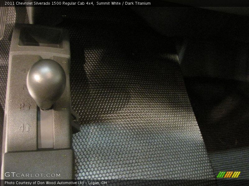 Summit White / Dark Titanium 2011 Chevrolet Silverado 1500 Regular Cab 4x4