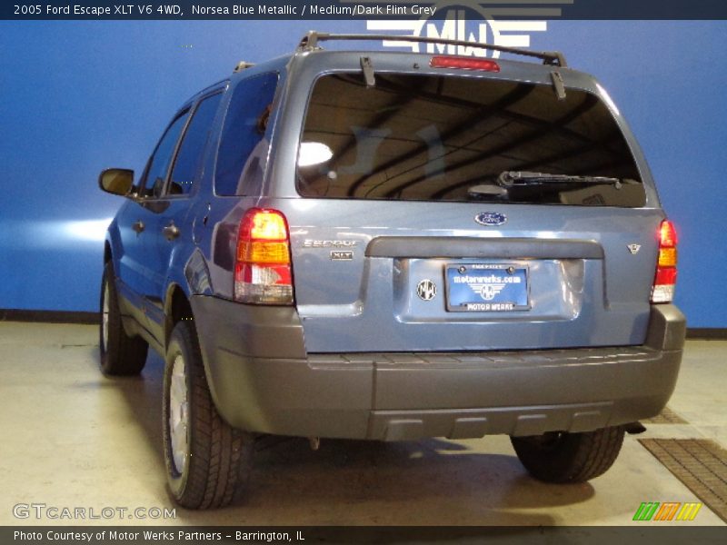 Norsea Blue Metallic / Medium/Dark Flint Grey 2005 Ford Escape XLT V6 4WD
