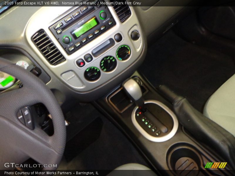 Norsea Blue Metallic / Medium/Dark Flint Grey 2005 Ford Escape XLT V6 4WD