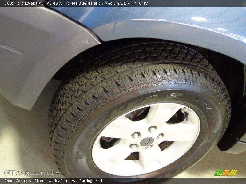 Norsea Blue Metallic / Medium/Dark Flint Grey 2005 Ford Escape XLT V6 4WD