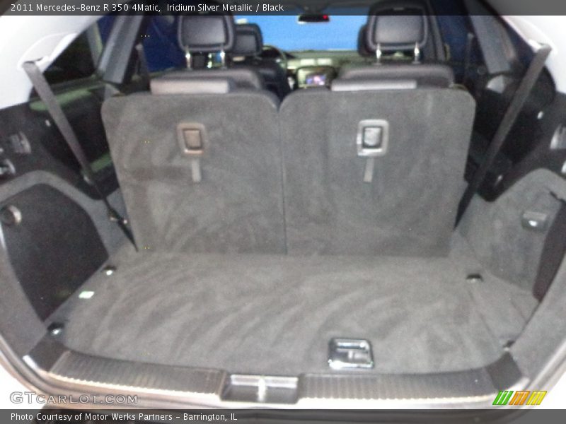 Iridium Silver Metallic / Black 2011 Mercedes-Benz R 350 4Matic