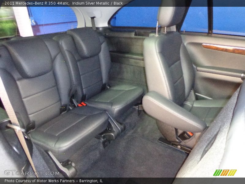 Iridium Silver Metallic / Black 2011 Mercedes-Benz R 350 4Matic