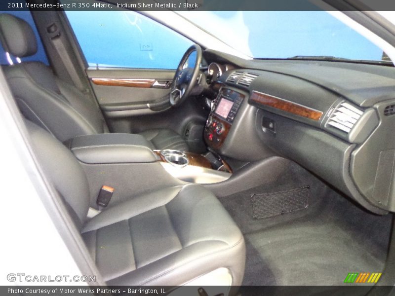 Iridium Silver Metallic / Black 2011 Mercedes-Benz R 350 4Matic