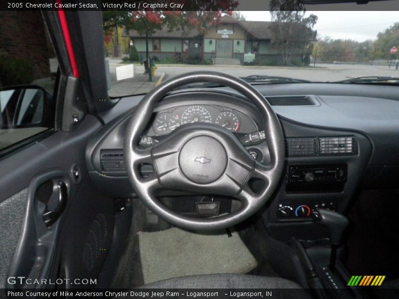 Victory Red / Graphite Gray 2005 Chevrolet Cavalier Sedan