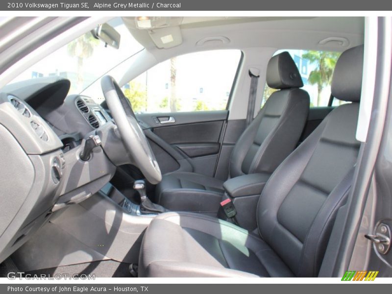 Alpine Grey Metallic / Charcoal 2010 Volkswagen Tiguan SE