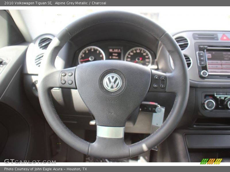 Alpine Grey Metallic / Charcoal 2010 Volkswagen Tiguan SE