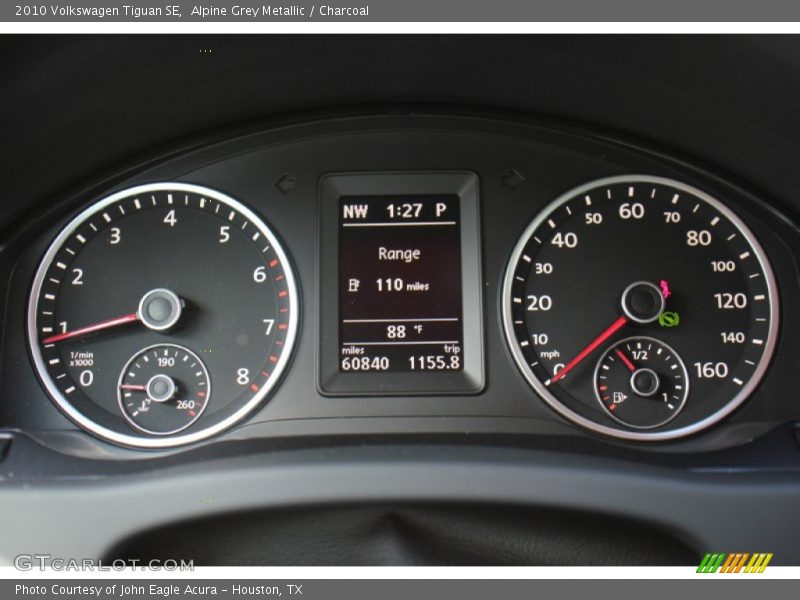 Alpine Grey Metallic / Charcoal 2010 Volkswagen Tiguan SE