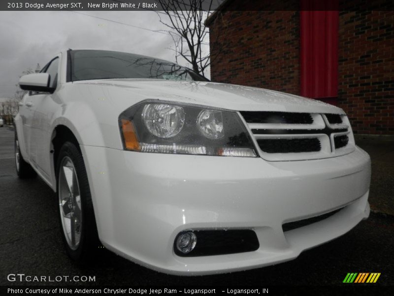 New Bright White / Black 2013 Dodge Avenger SXT