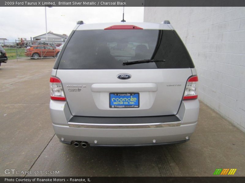 Brilliant Silver Metallic / Charcoal Black 2009 Ford Taurus X Limited