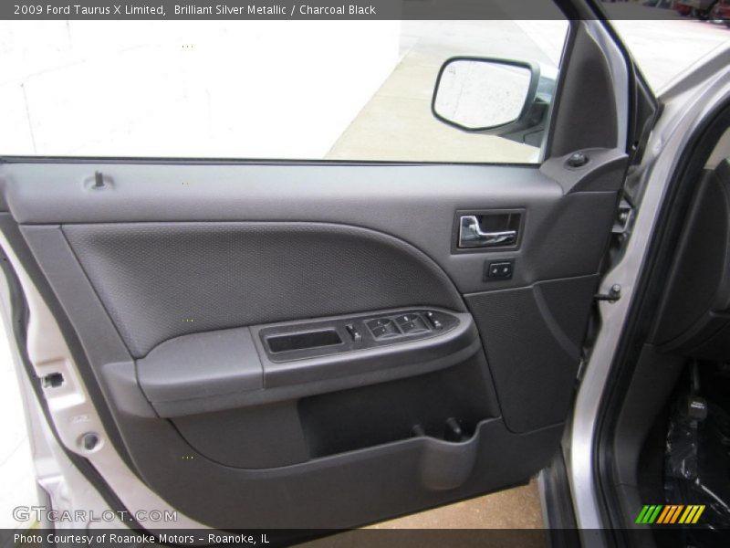 Brilliant Silver Metallic / Charcoal Black 2009 Ford Taurus X Limited
