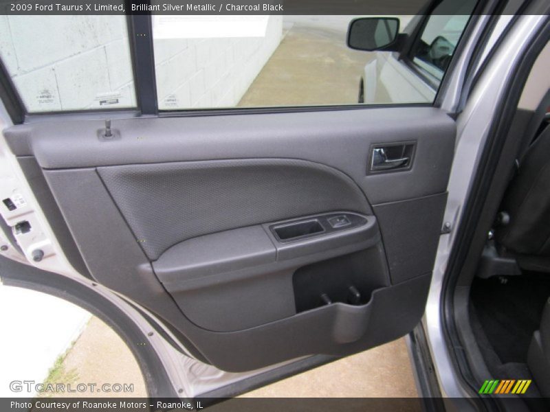 Brilliant Silver Metallic / Charcoal Black 2009 Ford Taurus X Limited