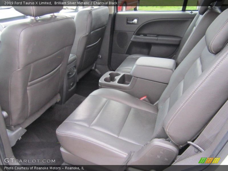 Rear Seat of 2009 Taurus X Limited