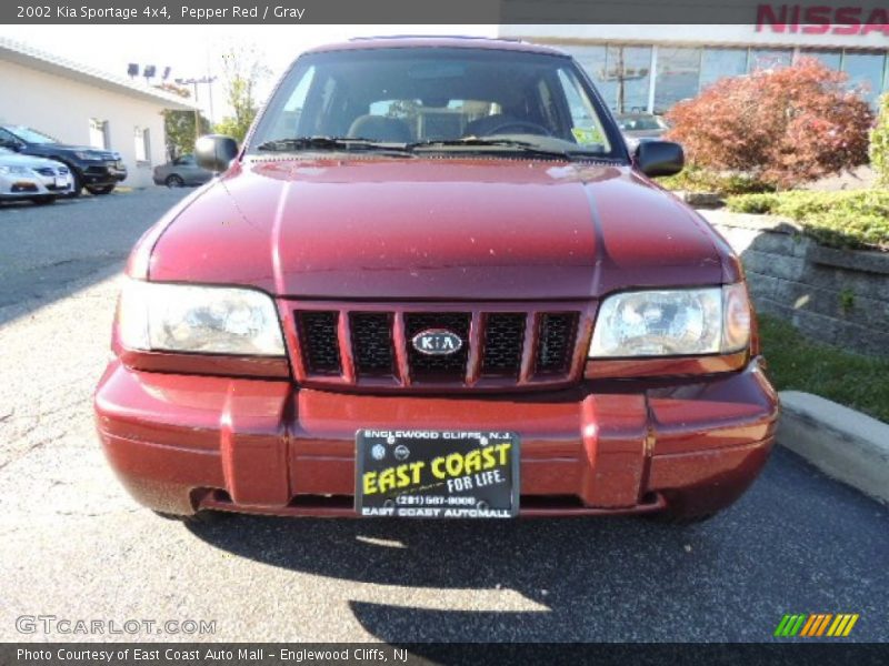 Pepper Red / Gray 2002 Kia Sportage 4x4