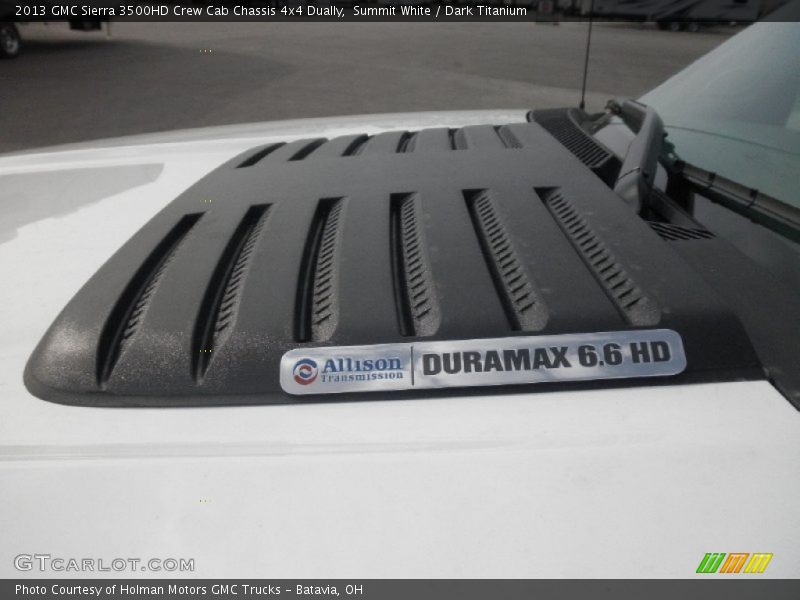 Summit White / Dark Titanium 2013 GMC Sierra 3500HD Crew Cab Chassis 4x4 Dually