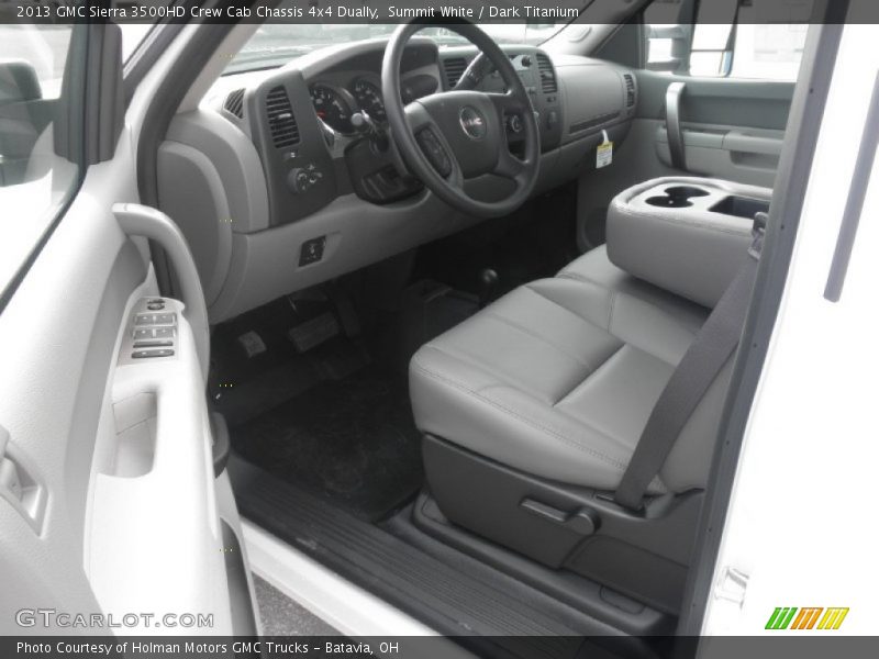 Summit White / Dark Titanium 2013 GMC Sierra 3500HD Crew Cab Chassis 4x4 Dually