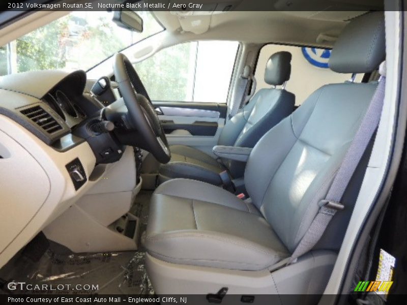 Nocturne Black Metallic / Aero Gray 2012 Volkswagen Routan SE