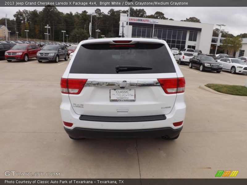 Bright White / Dark Graystone/Medium Graystone 2013 Jeep Grand Cherokee Laredo X Package 4x4