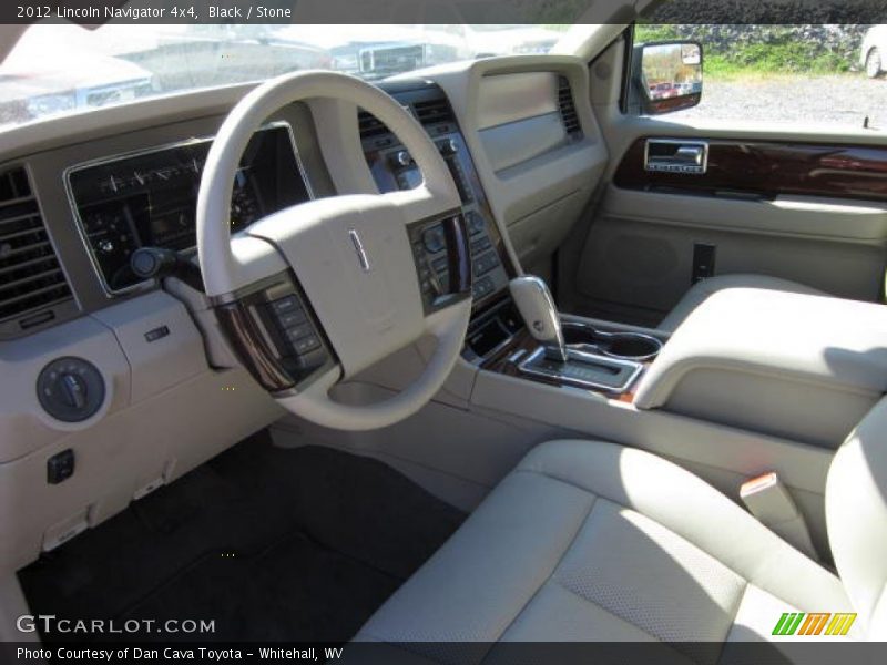 Black / Stone 2012 Lincoln Navigator 4x4
