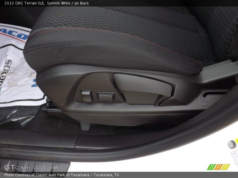 Summit White / Jet Black 2013 GMC Terrain SLE