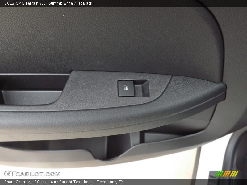 Summit White / Jet Black 2013 GMC Terrain SLE
