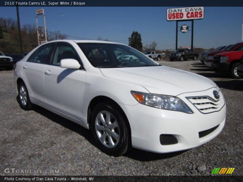 Super White / Bisque 2010 Toyota Camry LE