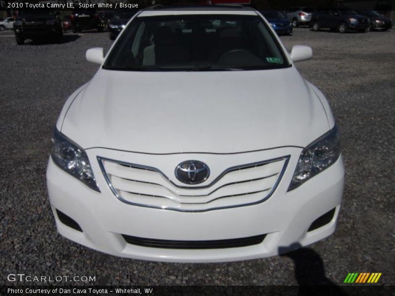 Super White / Bisque 2010 Toyota Camry LE