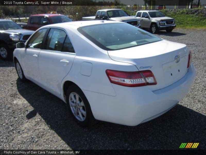 Super White / Bisque 2010 Toyota Camry LE