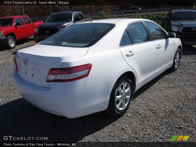 Super White / Bisque 2010 Toyota Camry LE