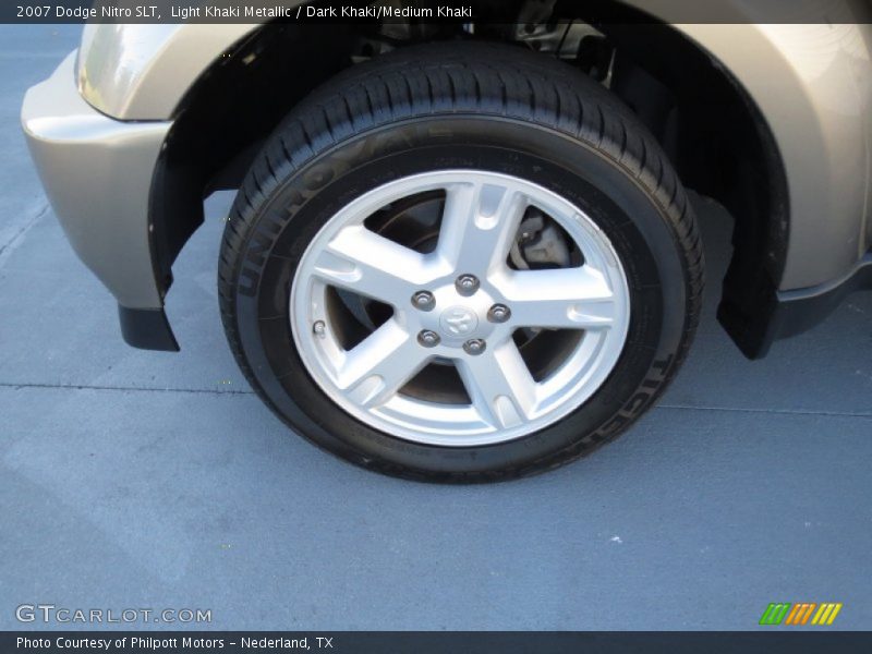 Light Khaki Metallic / Dark Khaki/Medium Khaki 2007 Dodge Nitro SLT