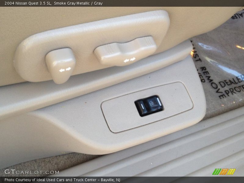 Smoke Gray Metallic / Gray 2004 Nissan Quest 3.5 SL