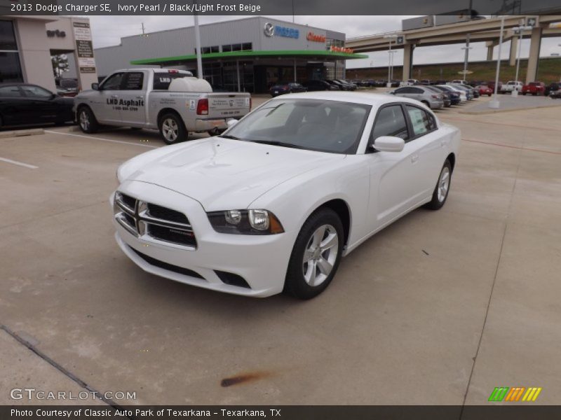 Ivory Pearl / Black/Light Frost Beige 2013 Dodge Charger SE