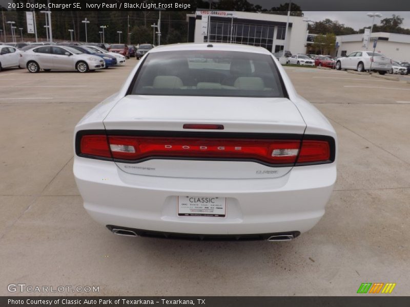 Ivory Pearl / Black/Light Frost Beige 2013 Dodge Charger SE