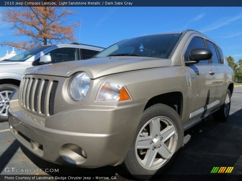 Light Sandstone Metallic / Dark Slate Gray 2010 Jeep Compass Latitude