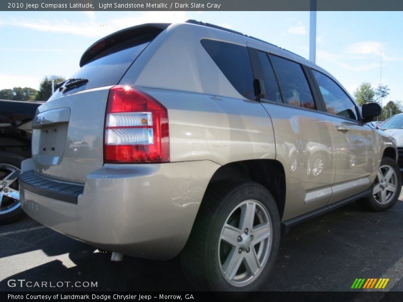 Light Sandstone Metallic / Dark Slate Gray 2010 Jeep Compass Latitude
