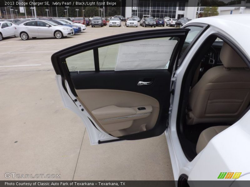 Ivory Pearl / Black/Light Frost Beige 2013 Dodge Charger SE