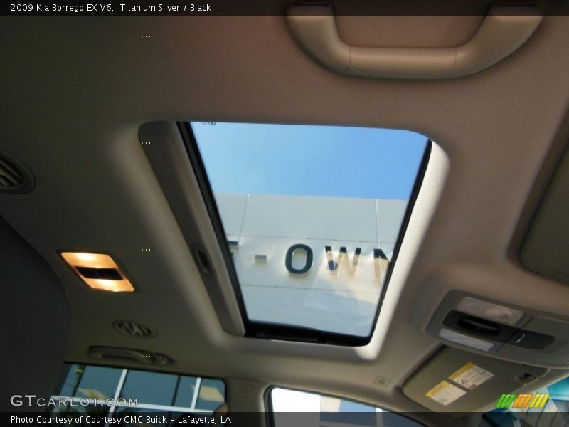 Titanium Silver / Black 2009 Kia Borrego EX V6