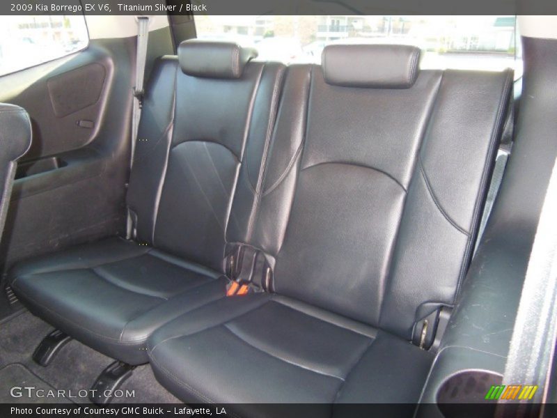 Titanium Silver / Black 2009 Kia Borrego EX V6