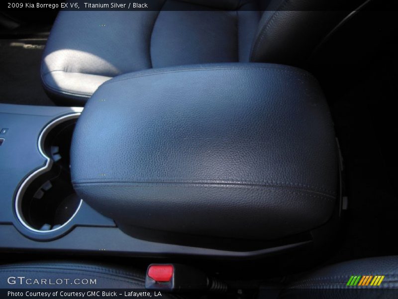 Titanium Silver / Black 2009 Kia Borrego EX V6