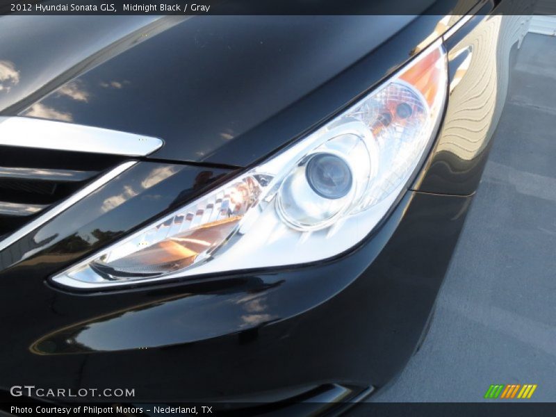 Midnight Black / Gray 2012 Hyundai Sonata GLS