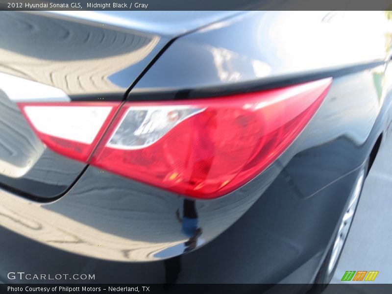 Midnight Black / Gray 2012 Hyundai Sonata GLS