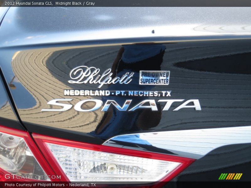 Midnight Black / Gray 2012 Hyundai Sonata GLS