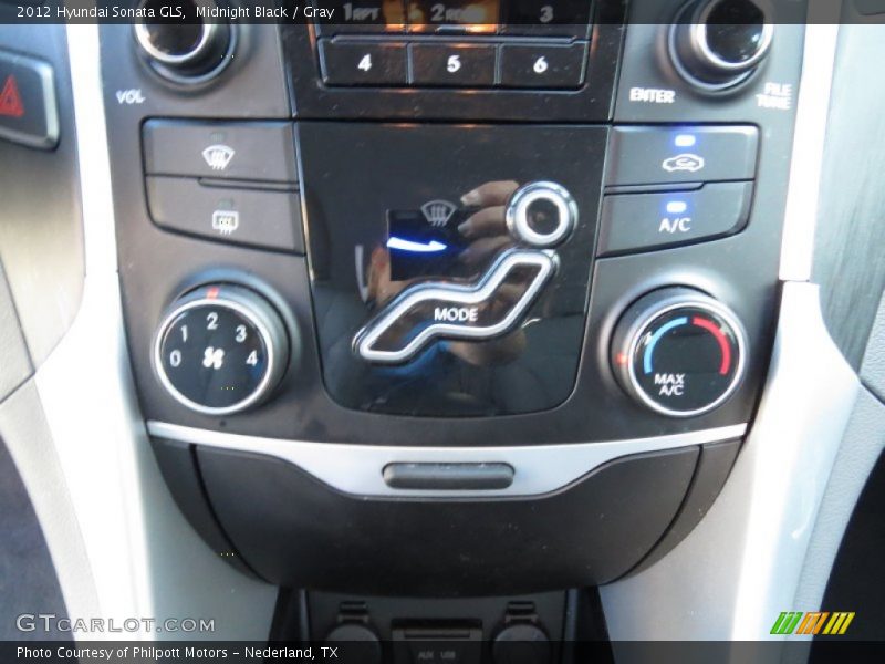 Midnight Black / Gray 2012 Hyundai Sonata GLS